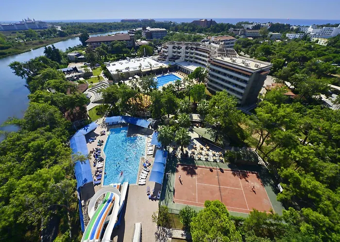 Linda Resort